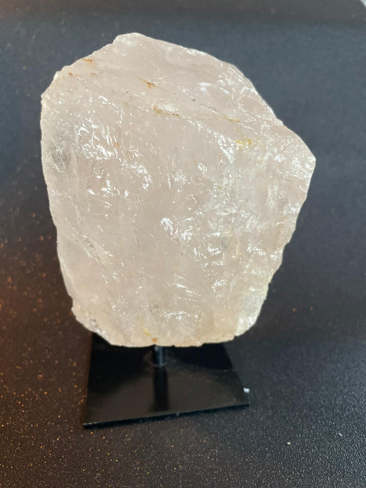 Bergkristal op standaard