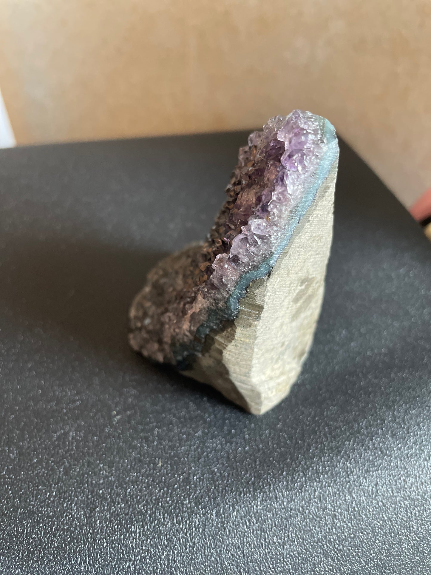 Amethist cut base