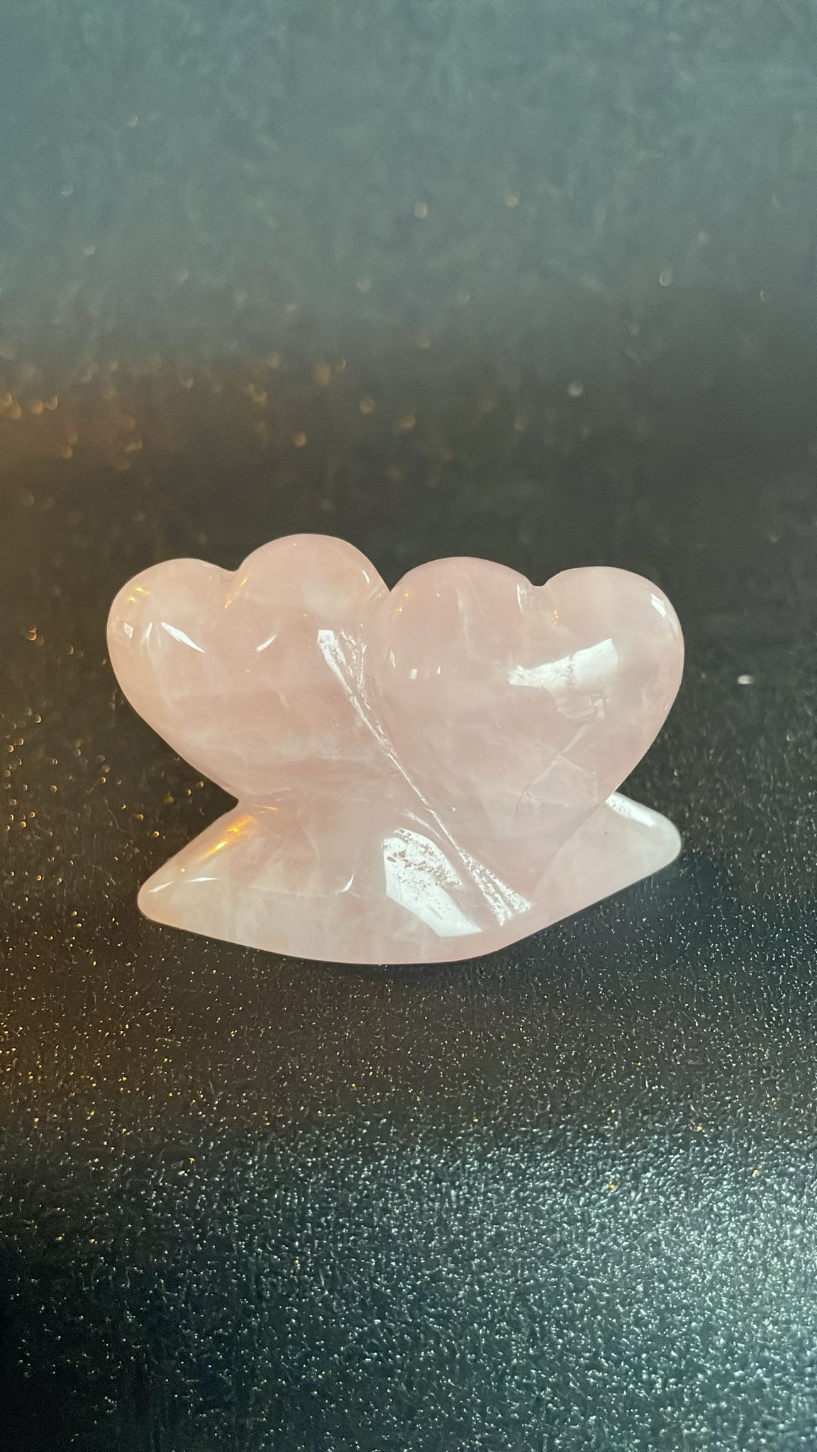 Dubbel hart staand rozenkwarts