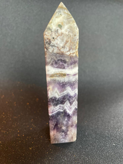 Chevron amethist toren